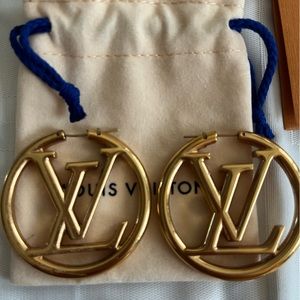 Authentic Louis Vuitton Louise Earrings. Good condition